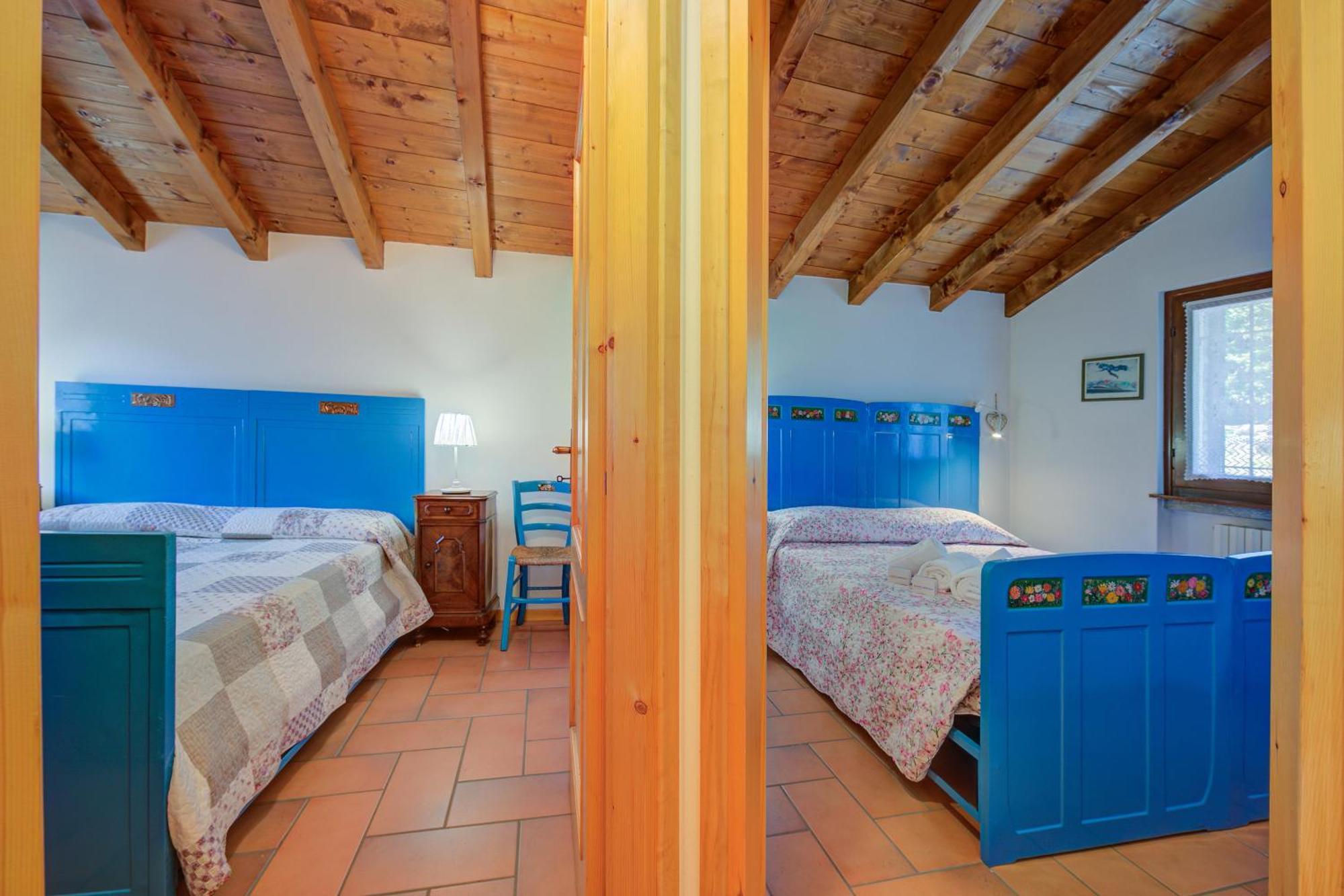 Villa Il Castagno Few Min From Beach - Happy Rentals Castelveccana Exteriér fotografie