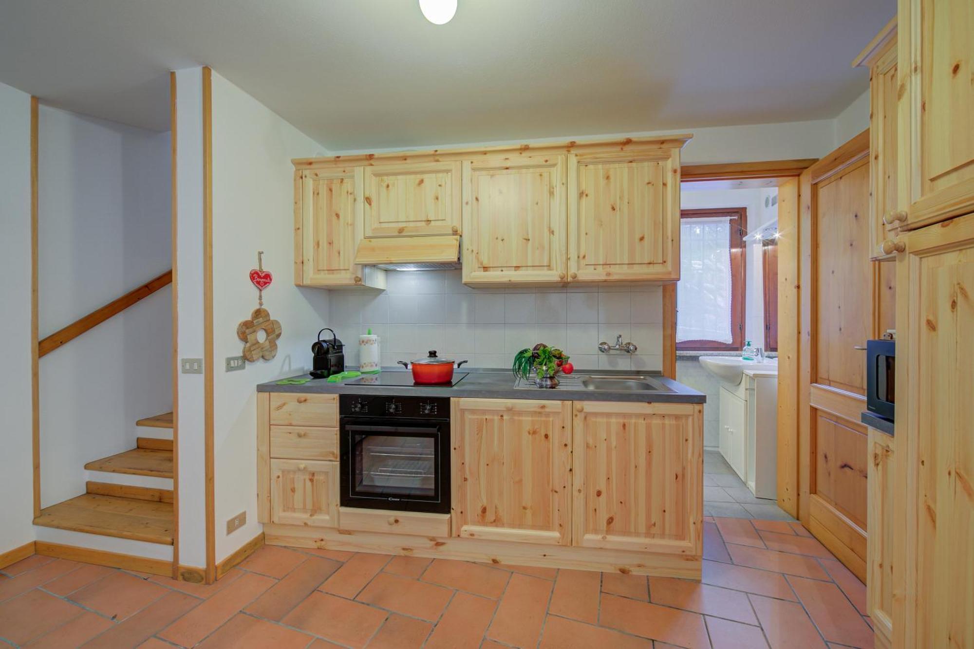 Villa Il Castagno Few Min From Beach - Happy Rentals Castelveccana Exteriér fotografie
